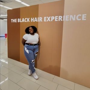 Meet your Posher, Taylor